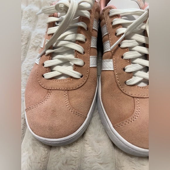 Adidas Women’s VLCourt 3.0 Lace Up Sneakers 6.5 - Picture 10 of 10